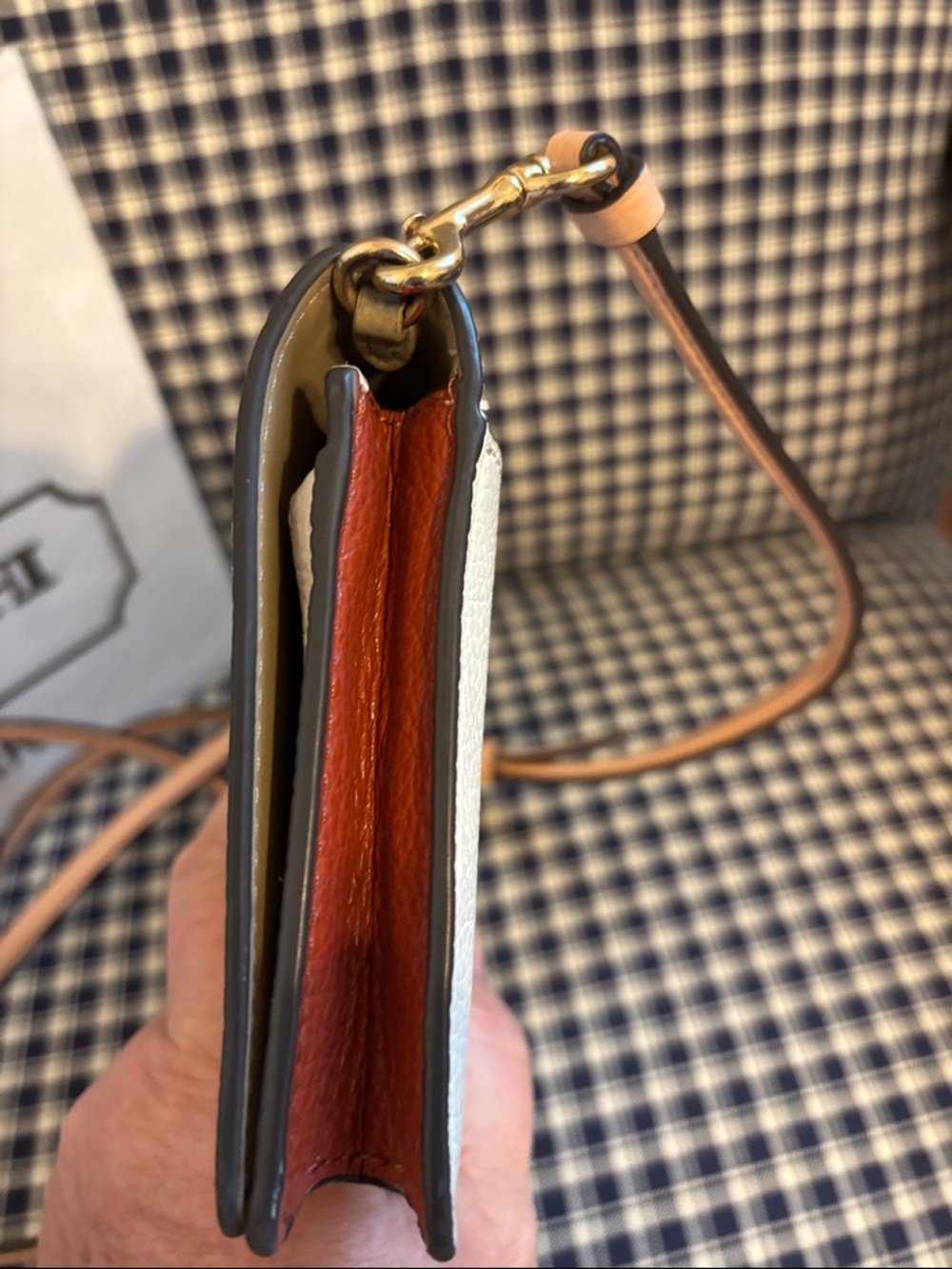 Coach Cream Crossbody with matching card holder - Picture 4 of 14